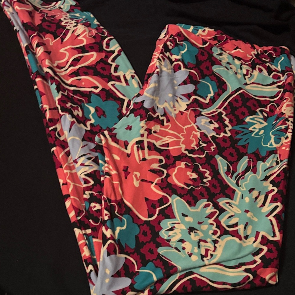 LuLaRoe Floral Leggings - Red, Blue, Black